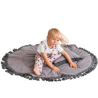 MINICAMP pilkas žaidimų kilimėlis vaikams su medvilniniais kutų apdaila