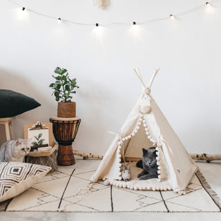 MINICAMP Cute Cat bed & Small Dog Tent in Ecru with Pompoms