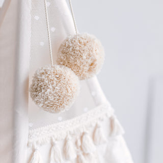 Pom Pom Teepee palapinės stogeliai - Dekoratyviniai PomPoms |Spalva: smėlio spalvos